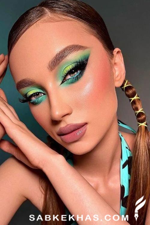 میکاپ سبز یلدایی میکاپ سبز یلدایی