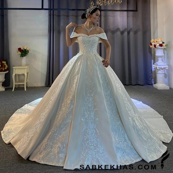 لباس عروس ساتن کار شده