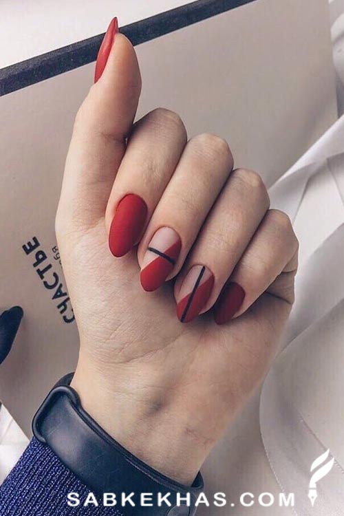 کاشت ناخن زرشکی مات کاشت ناخن زرشکی مات