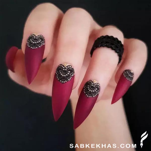 طرح ناخن با لاک زرشکی