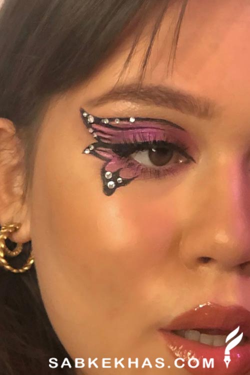 طراحی خط چشم با جواهرات طراحی خط چشم با جواهرات