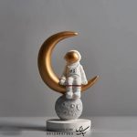 مجسمه دکوری فضانورد