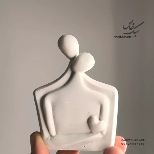 مجسمه عشق
