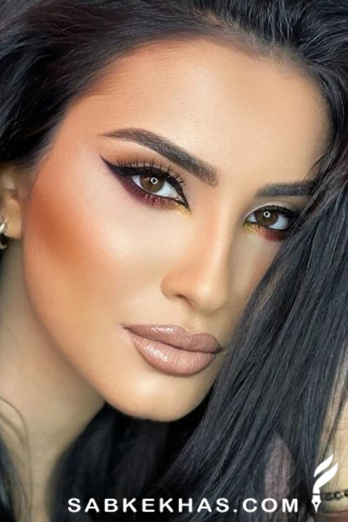 رژلب خوش رنگ ملایم