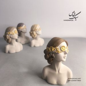 مجسمه نیم تنه دختر