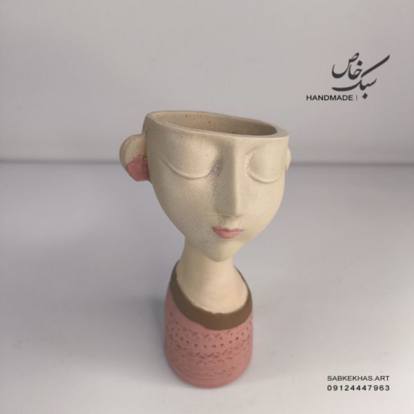 گلدان دختر بومی