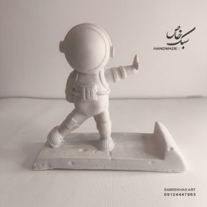 مجسمه دکوری هولدر موبایل فضانورد