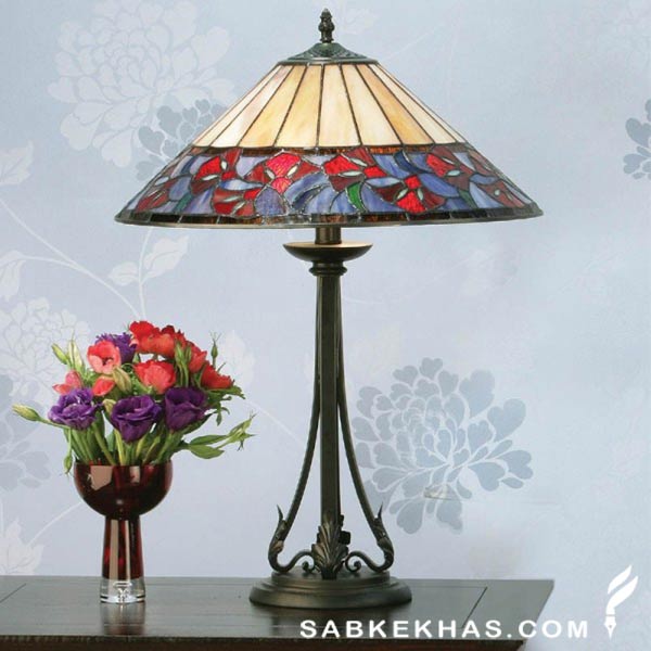 آباژور شیشه ای رنگی