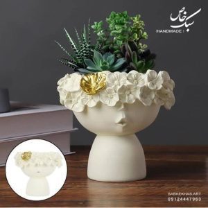 گلدان گل به سر کوچک