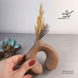 گلدان آبشاری برلین
