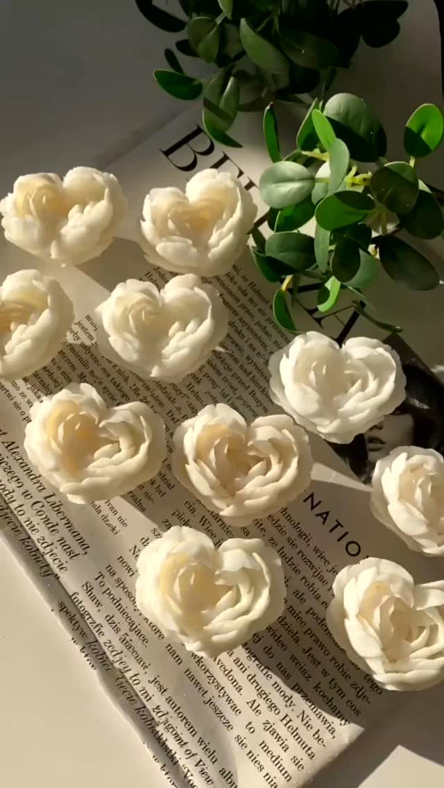 شمع گل رز قلبی