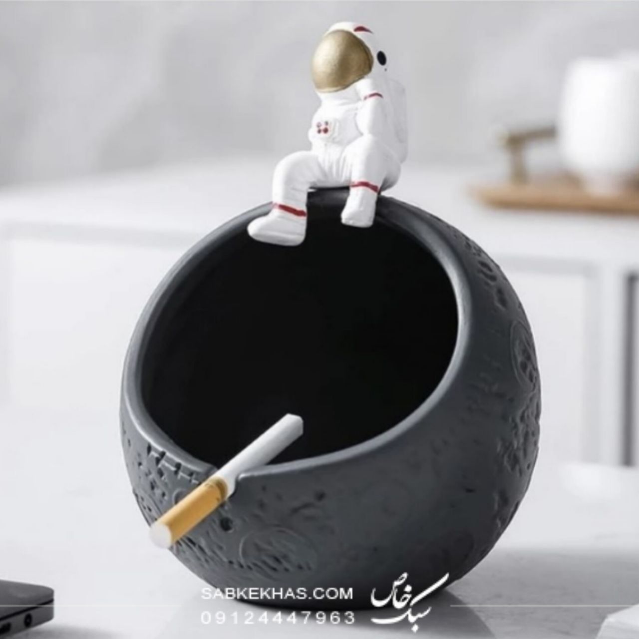جاسیگاری فضانورد