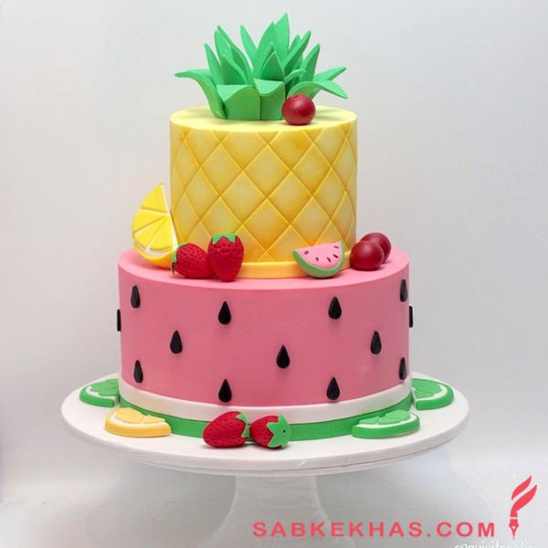 کیک شب یلدا برای مدرسه