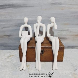 دکوری لب طاقچه ای تفکر
