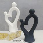 مجسمه زوج قلبی