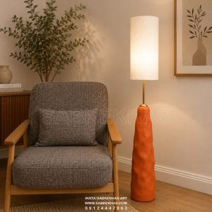 آباژور ایستاده دفرمه